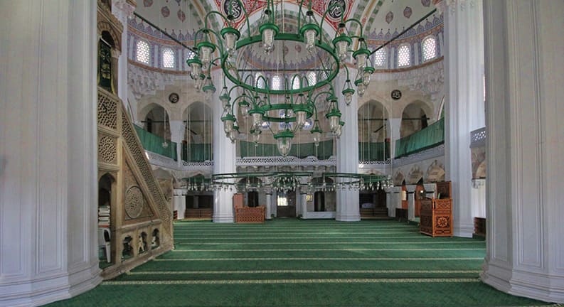 مسجد مراد پاشا آنتالیا