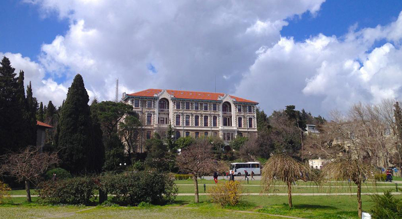 دانشگاه بغازیچی (Boğaziçi Üniversitesi)